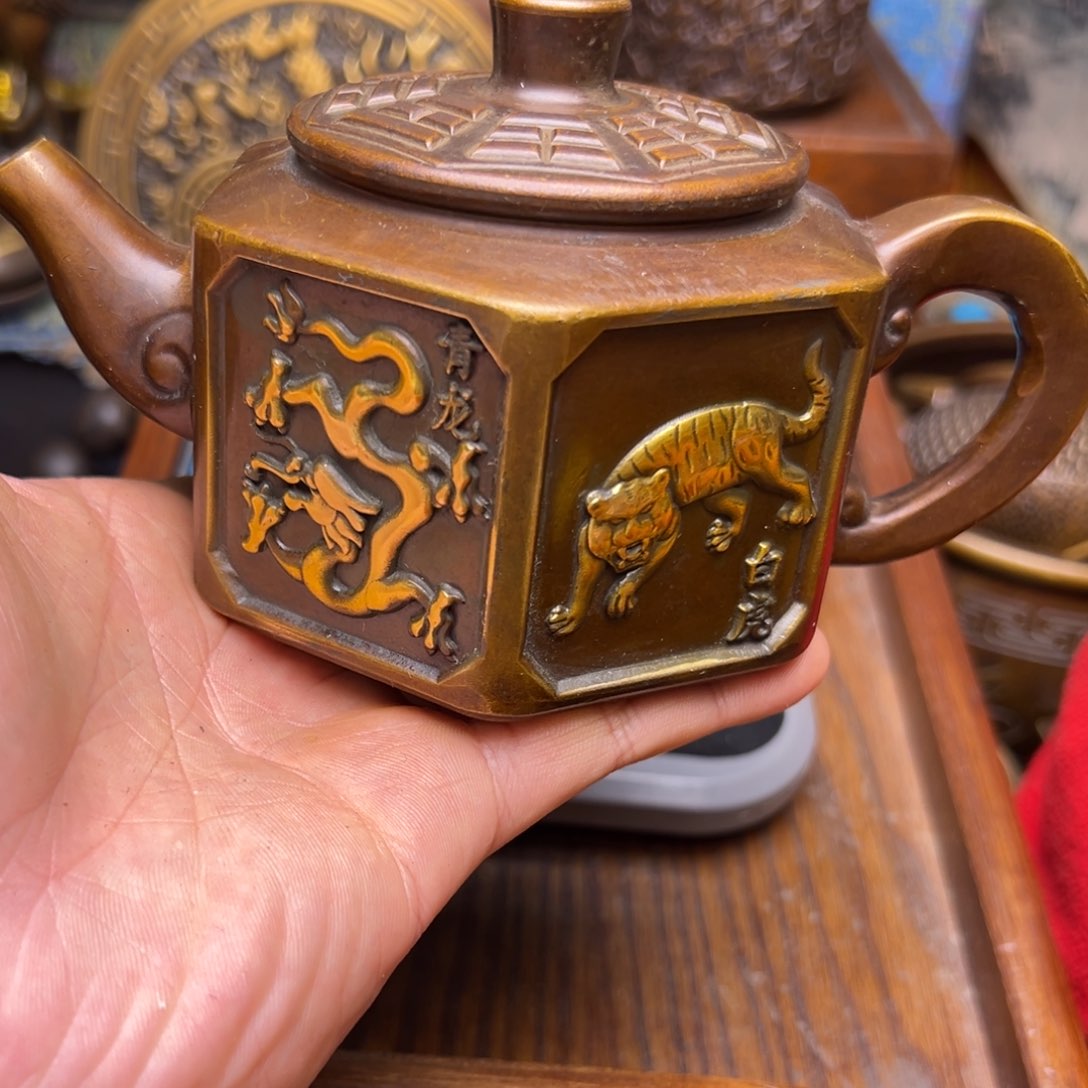 精美铜器，点击下单