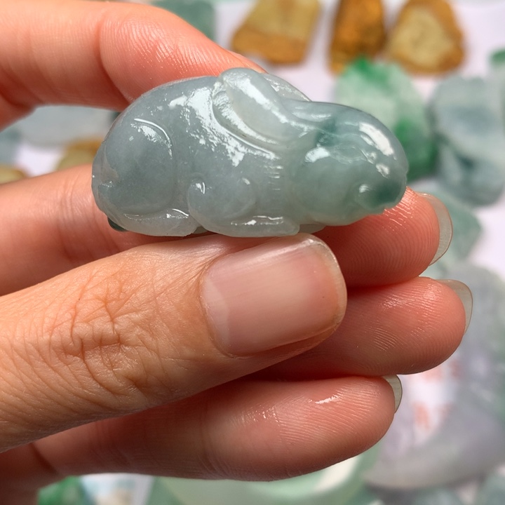 定制翡翠未镶嵌翡翠