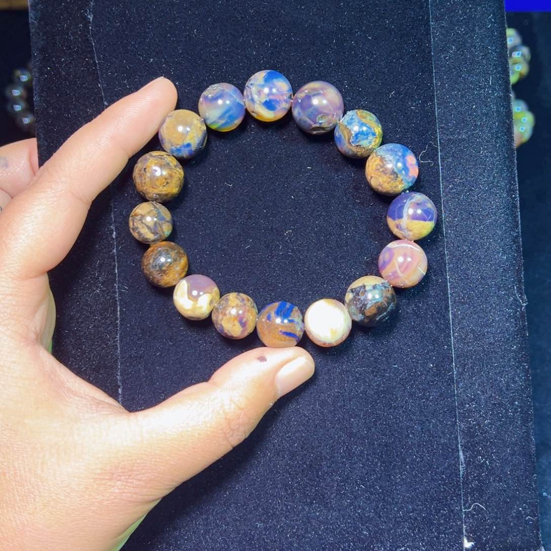 琥珀裸石未镶嵌琥珀