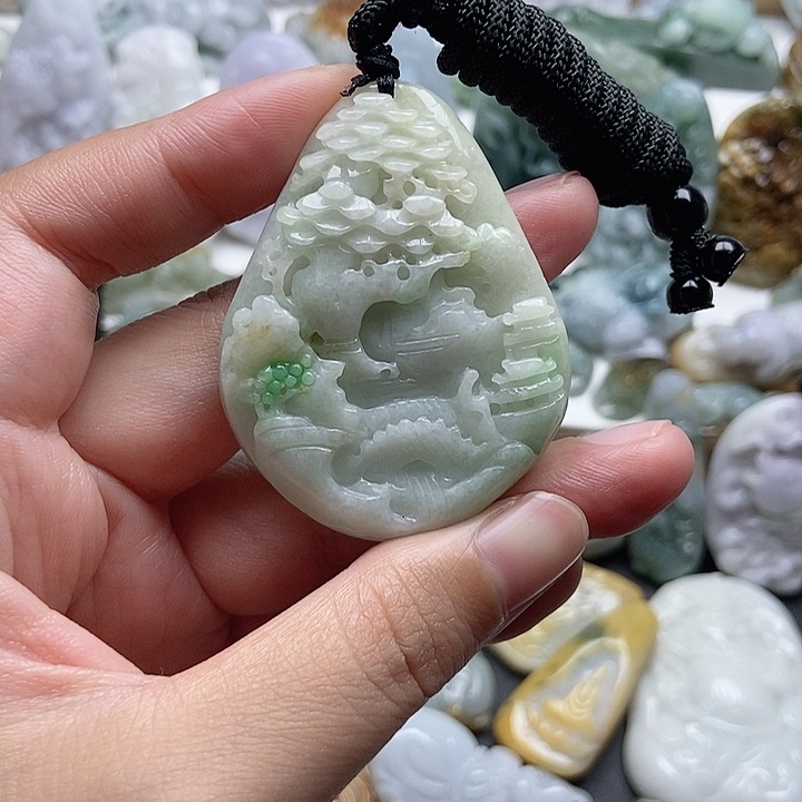 翡翠未镶嵌颈饰翡翠^_^