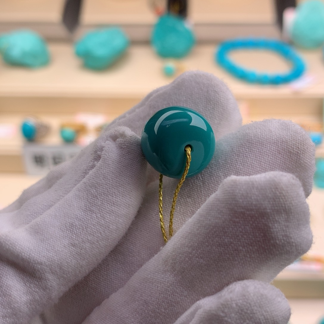 绿松石珠宝奇石未镶嵌舞****业