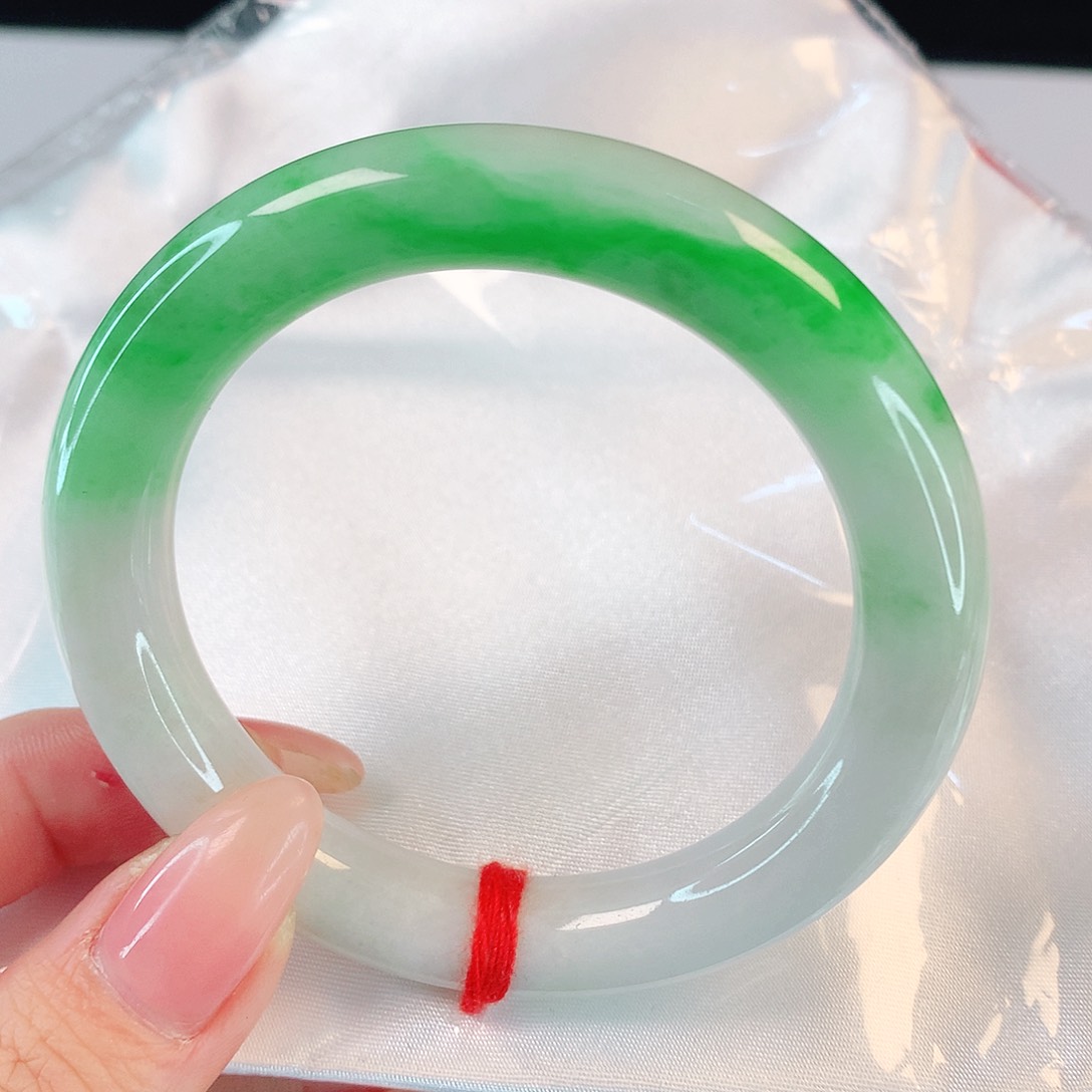 翡翠手镯未镶嵌4502翡翠