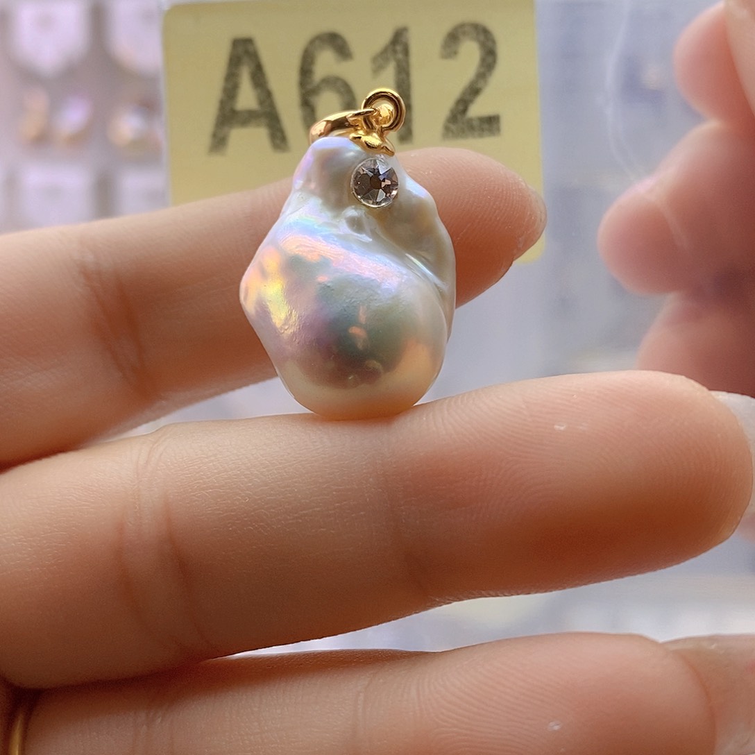 淡水珍珠颈饰未镶嵌