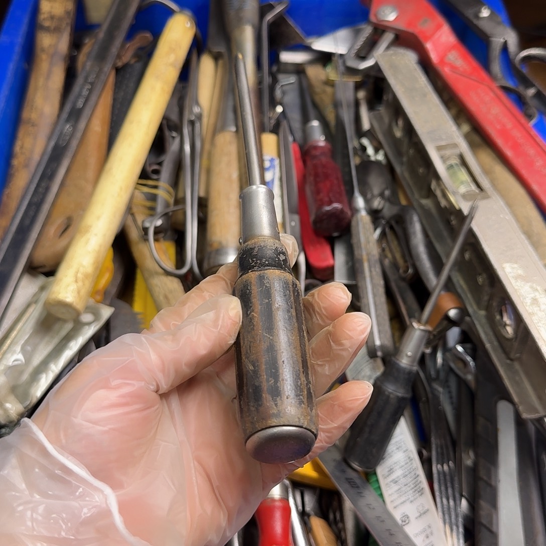 我***国厚款五金工具制造工艺