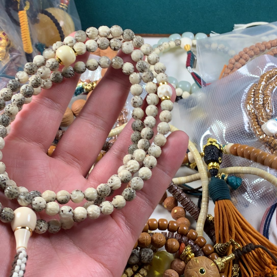 星月菩提吊坠。。。。。。。。。。