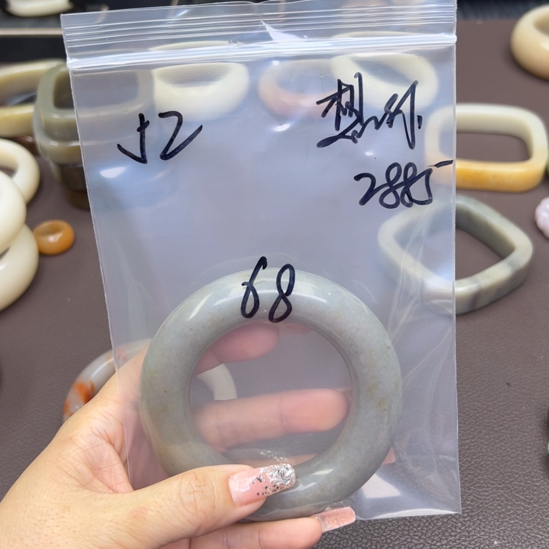 石英质玉手镯未镶嵌想****5