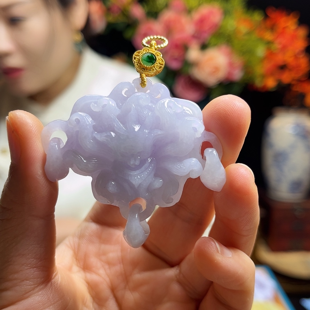 翡翠颈饰未镶嵌天然翡翠