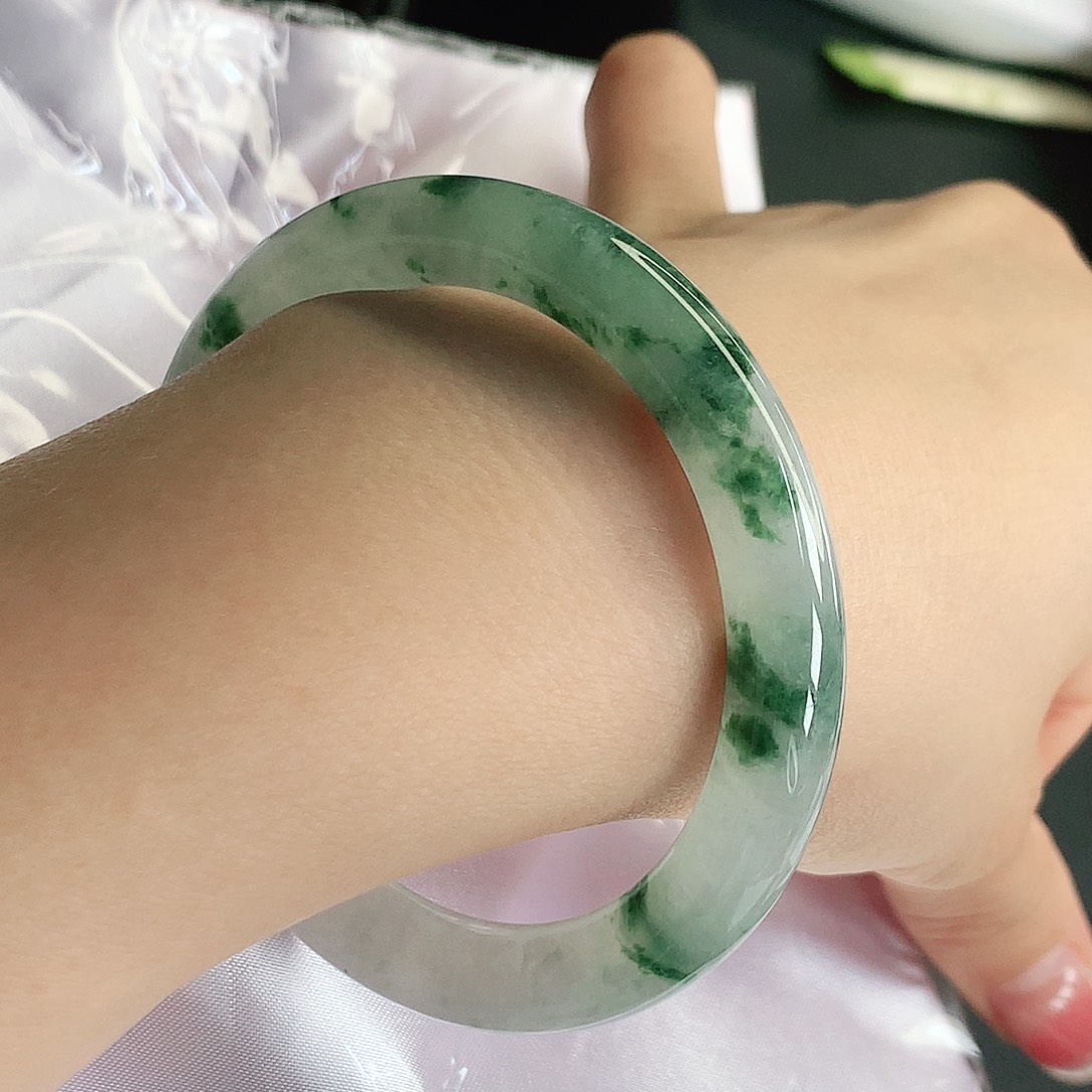 翡翠手镯未镶嵌缅甸天然a货翡翠5354