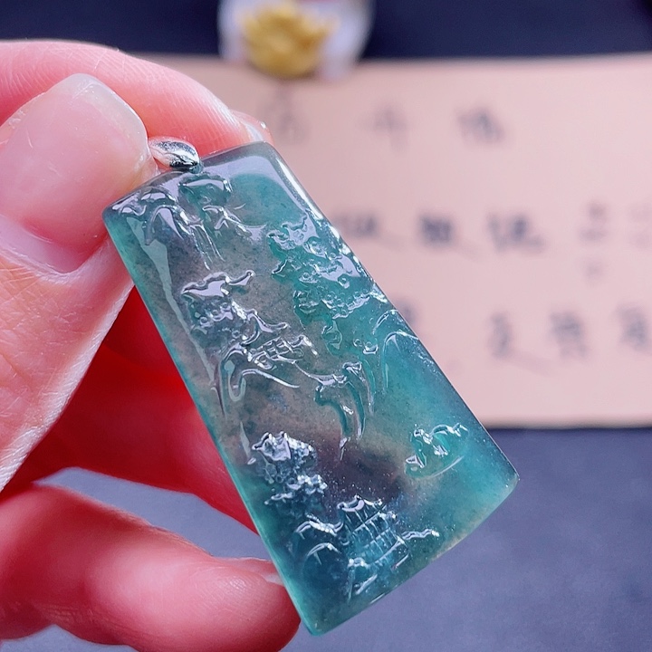 翡翠吊坠(不含链)未镶嵌
