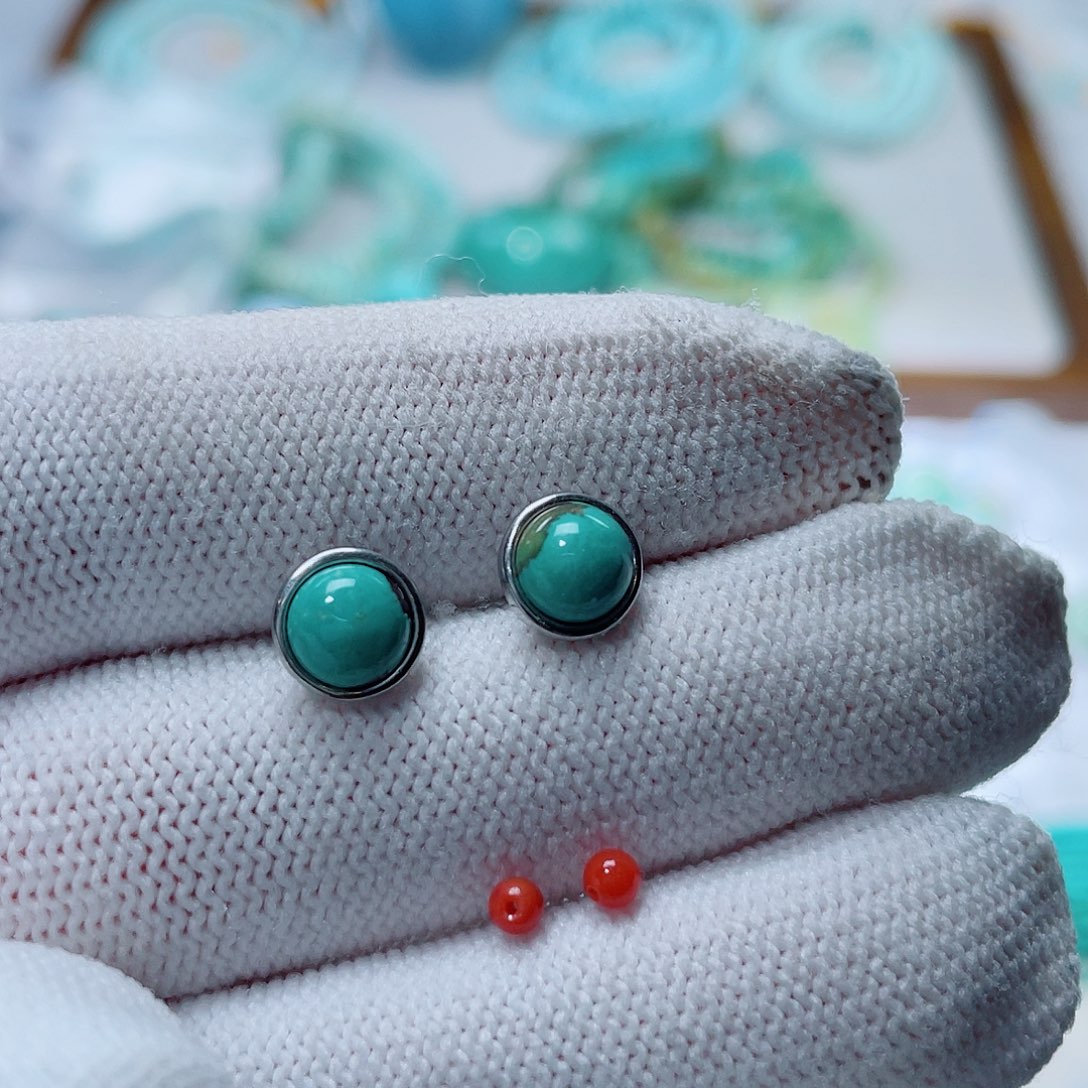 二***爷南红玛瑙未镶嵌珠宝奇石