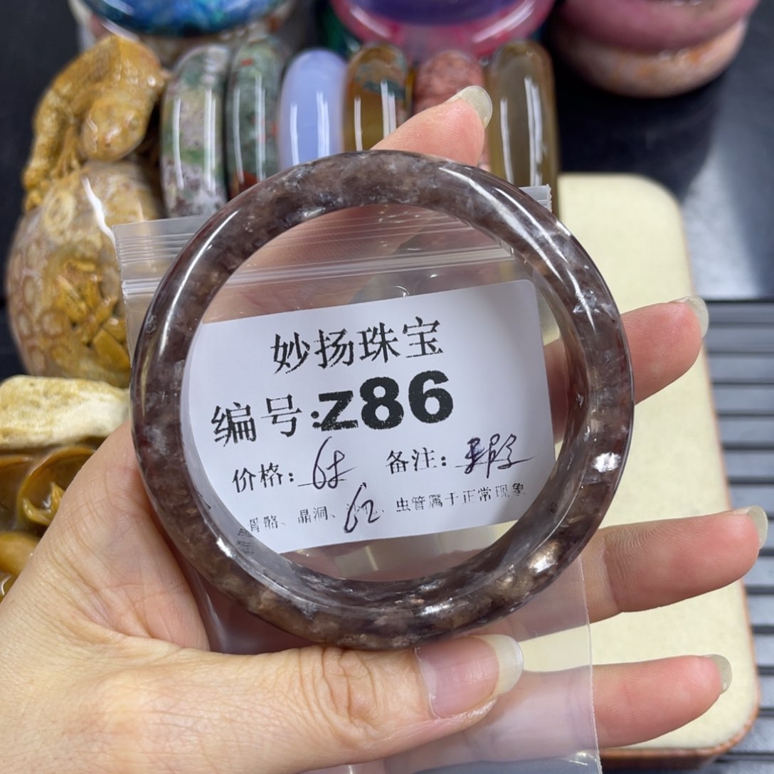 合金默认有瑕石英质玉依*