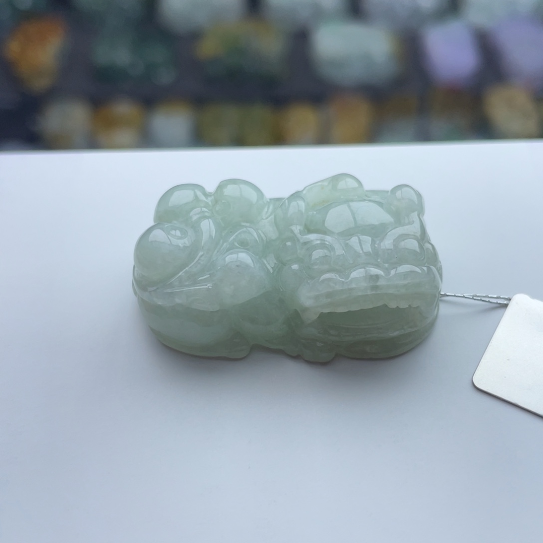 翡翠颈饰未镶嵌貔貅