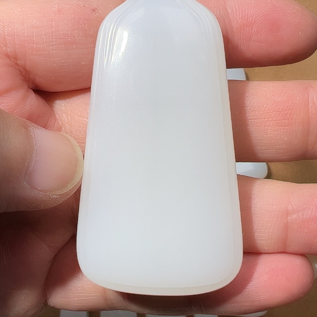 和田玉挂坠未镶嵌不*