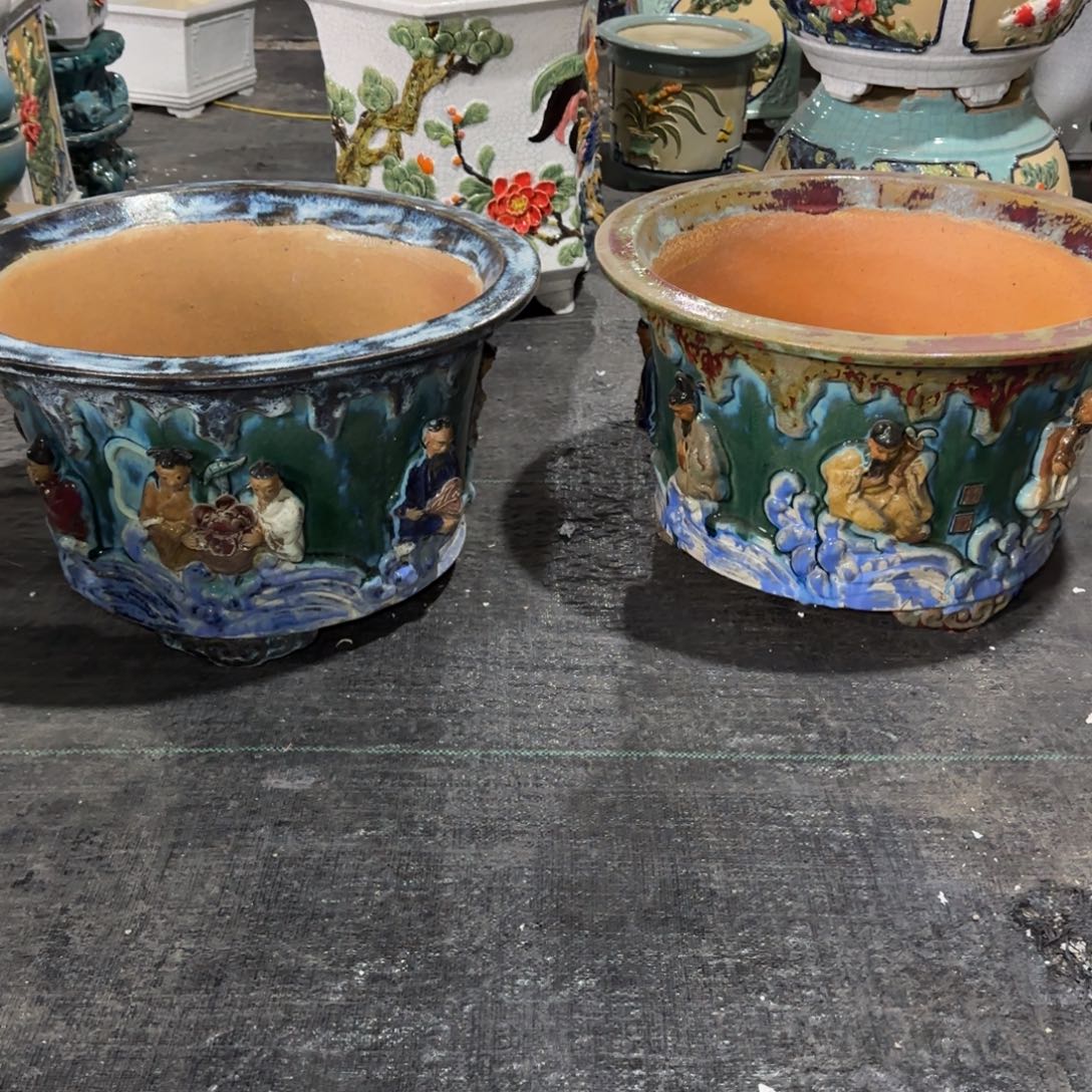 一***人石湾花盆放漏价格