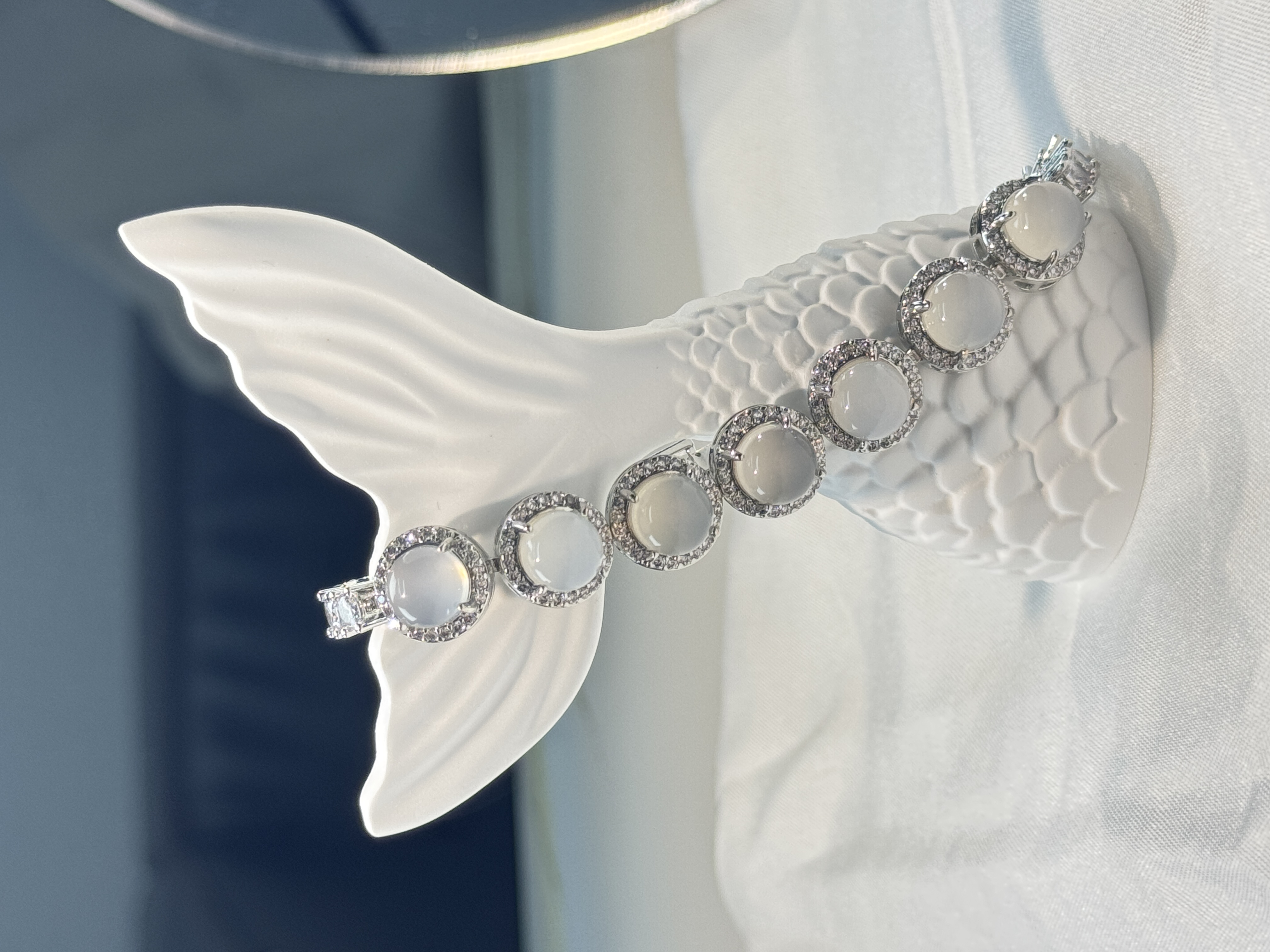 手链 时尚OL卡其色民族风时尚素款简约镶嵌精致百搭