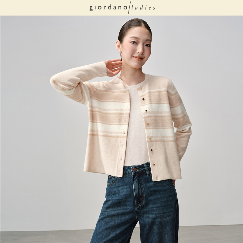 giordano ladies 温柔减龄圆领金属纽扣秋冬针织开衫女02355526