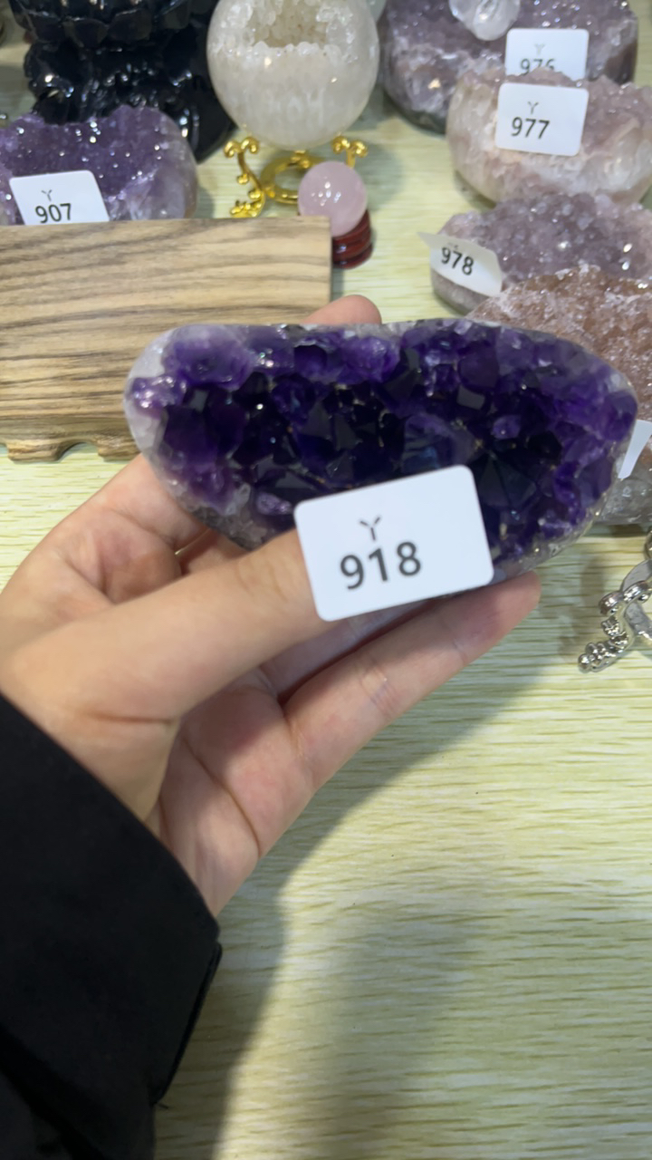 紫水晶全抛摆件好看的