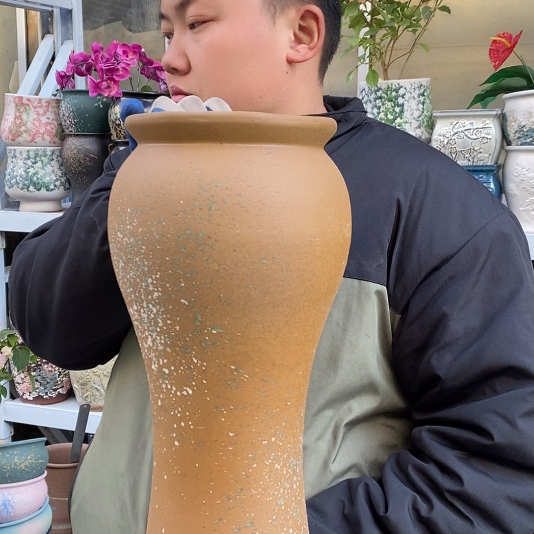 花盆紫砂口18高42瑕疵