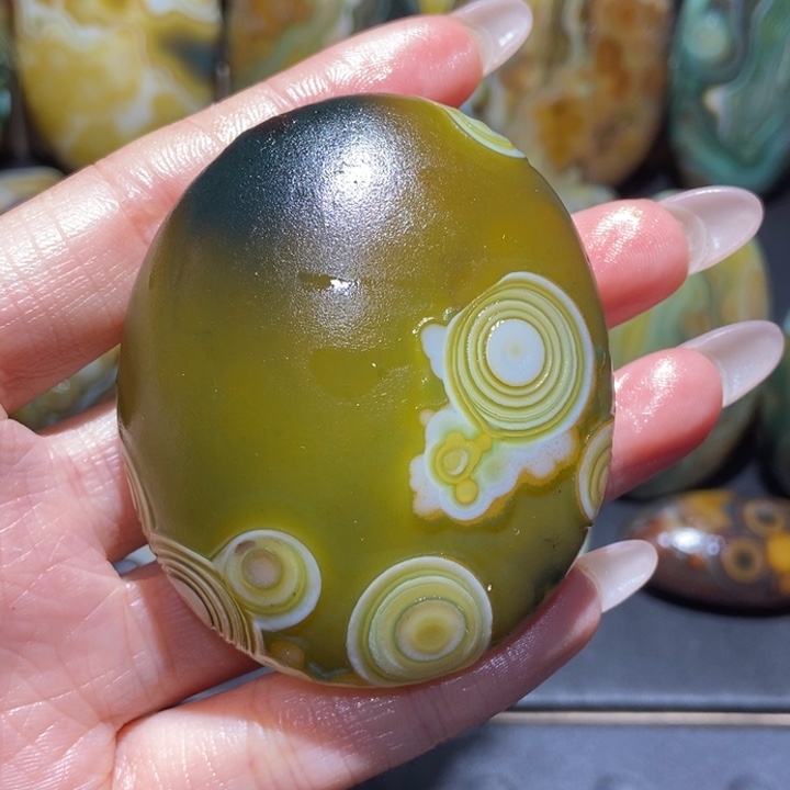 【闪购商品】未镶嵌玛瑙/玉髓珠宝奇石q
