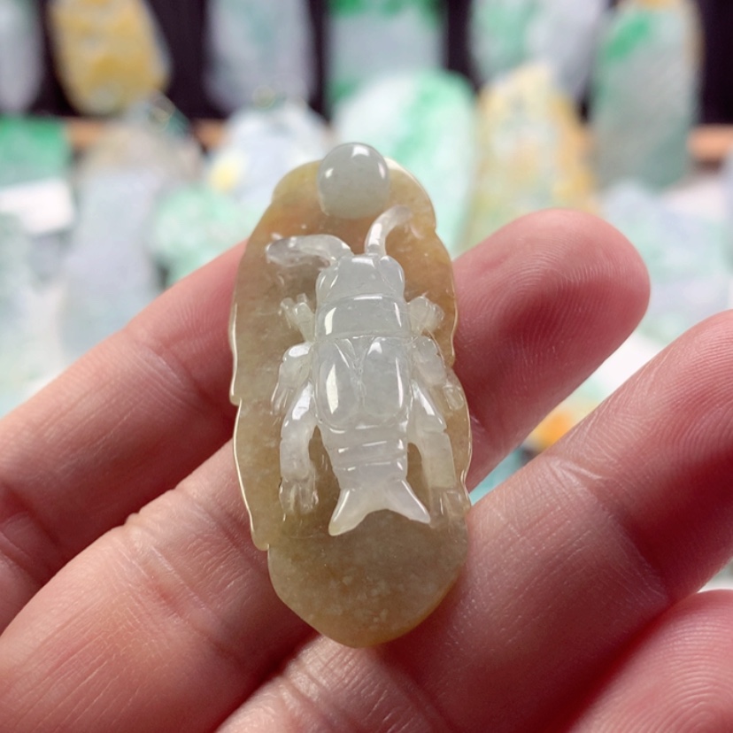 【闪购商品】翡翠吊坠(不含链)未镶嵌