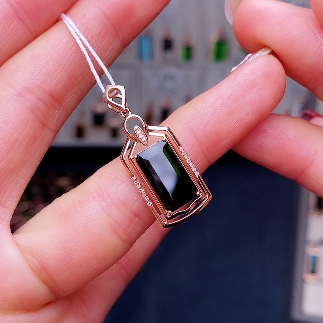 碧玺吊坠碧玺18K金镶嵌这*站