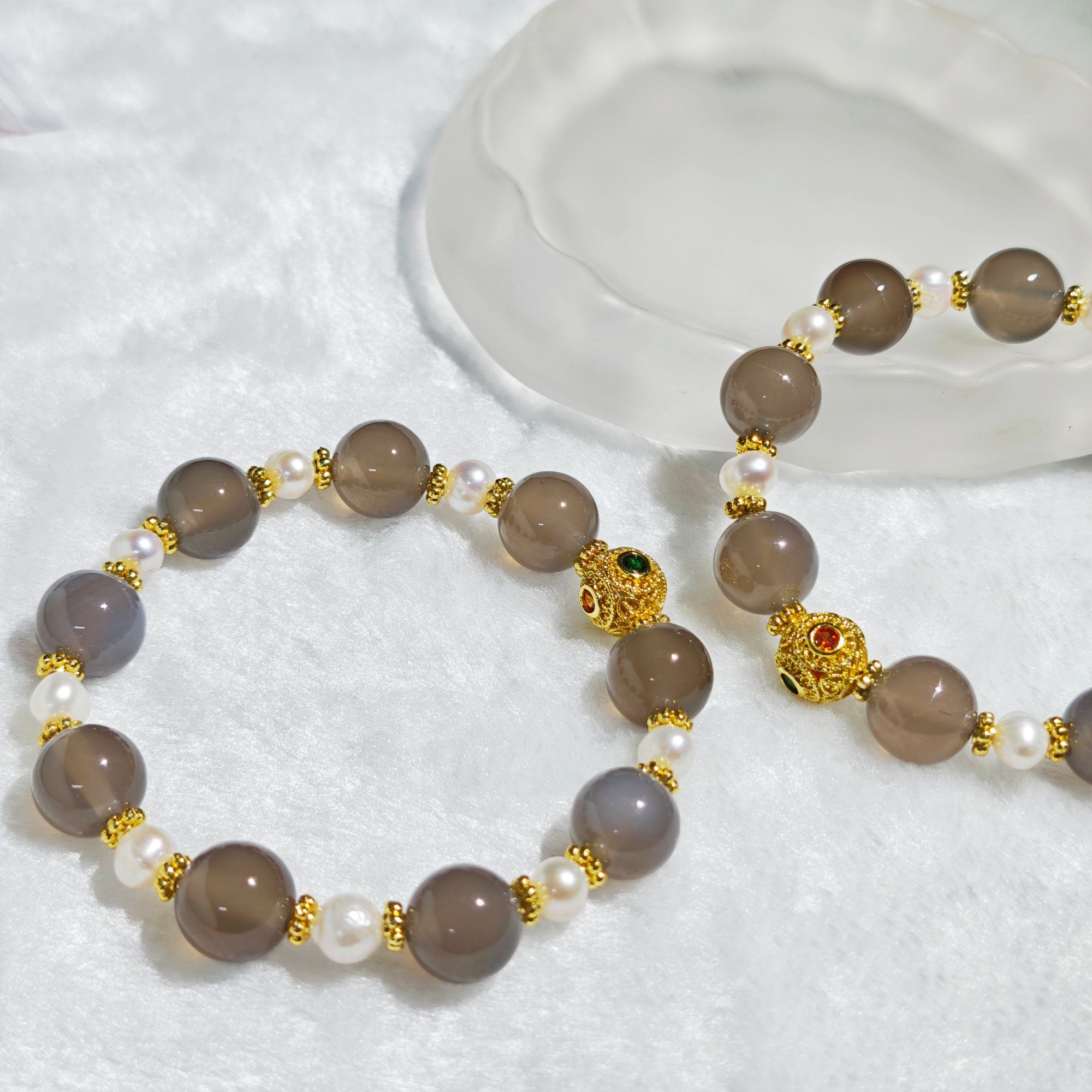 烟雨朦胧卡12手串 多样性发货 拍一发一 M246