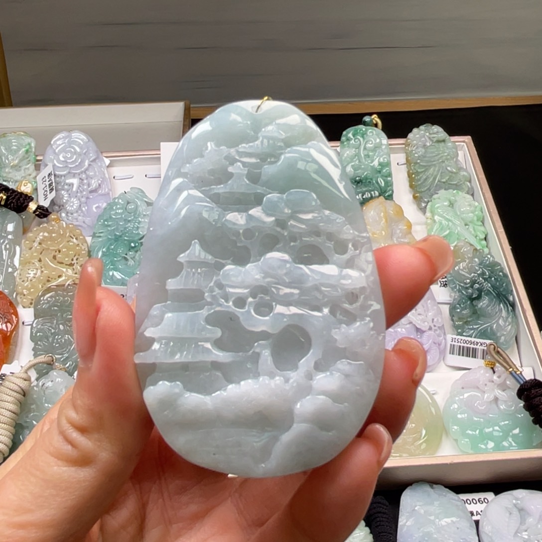 翡翠吊坠(不含链)未镶嵌