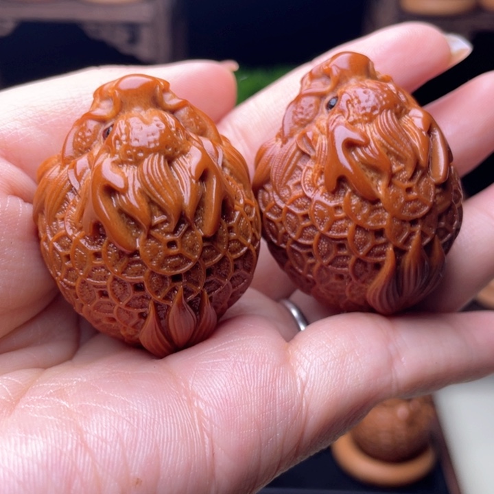 吊坠橄榄核金币龙龟手球3.5