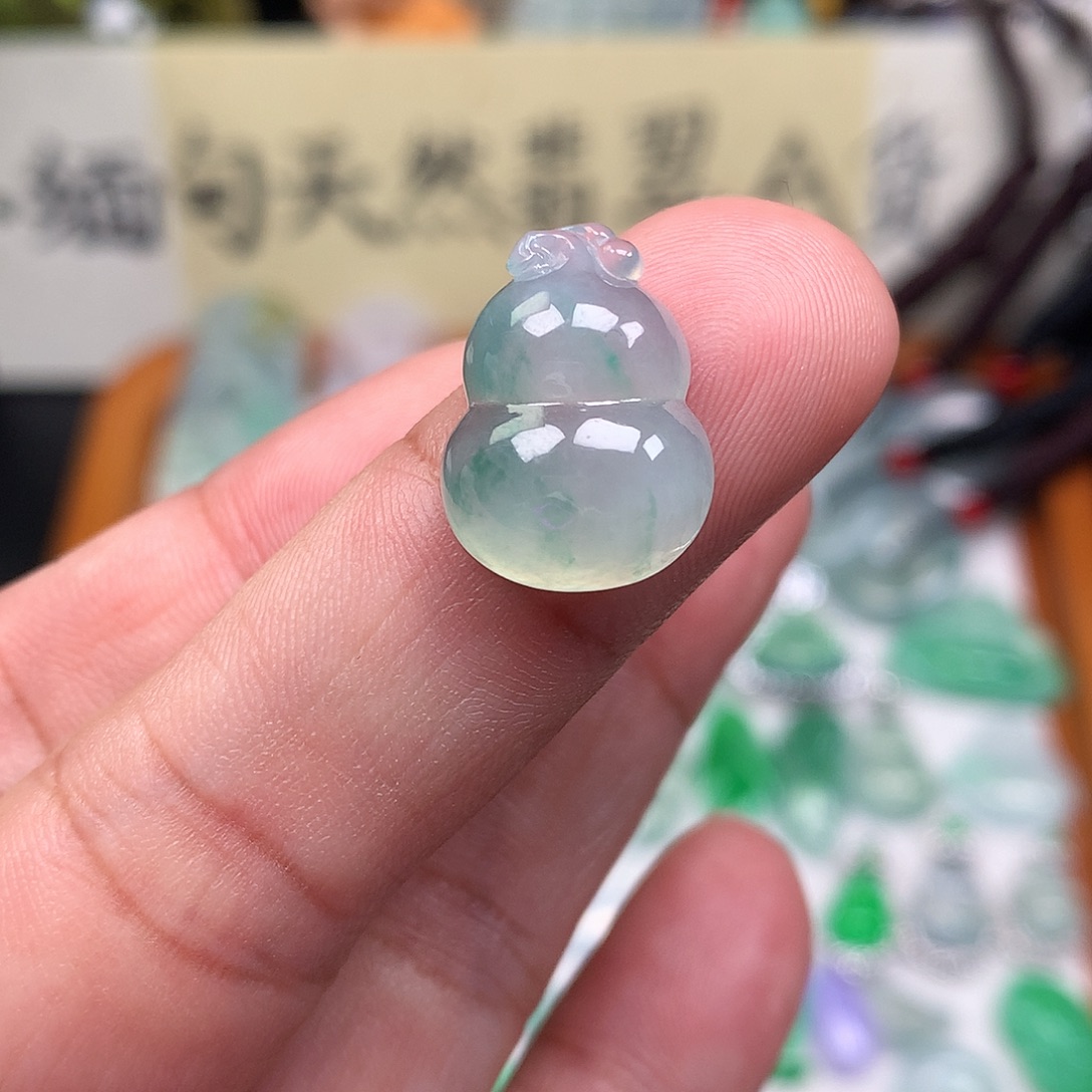 翡翠裸石缅甸天然A货翡翠冰种葫芦