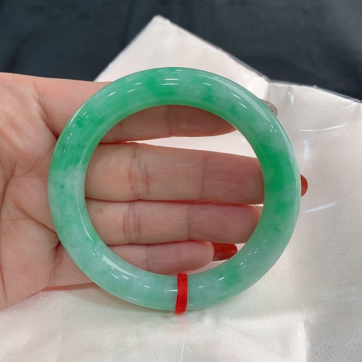 【闪购商品】翡翠手镯未镶嵌兔***兔圆54.7