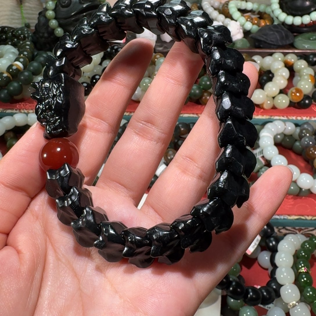 和田玉未镶嵌手链