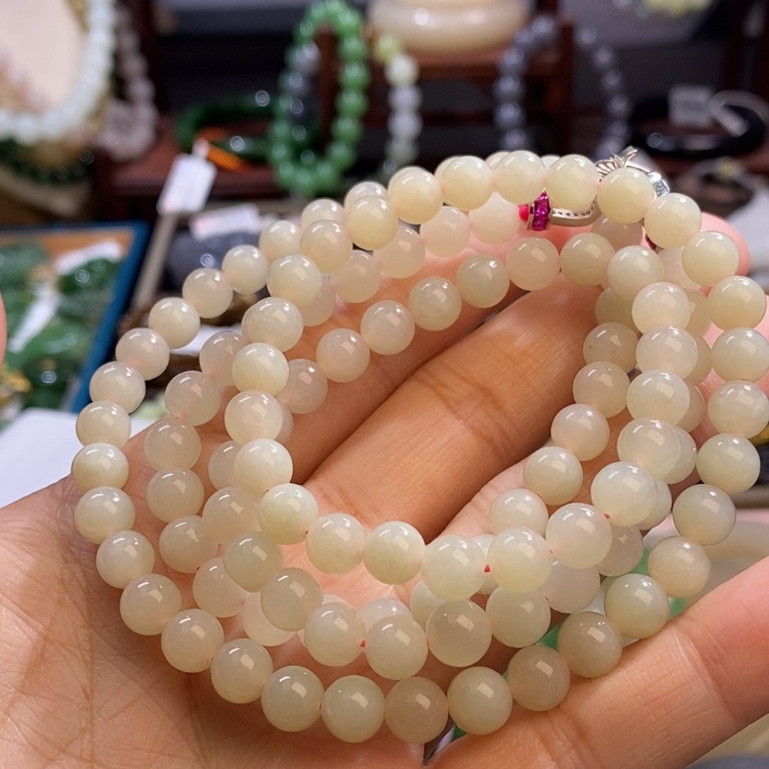 和田玉孤品福利老矿料藕粉长链约6未镶嵌