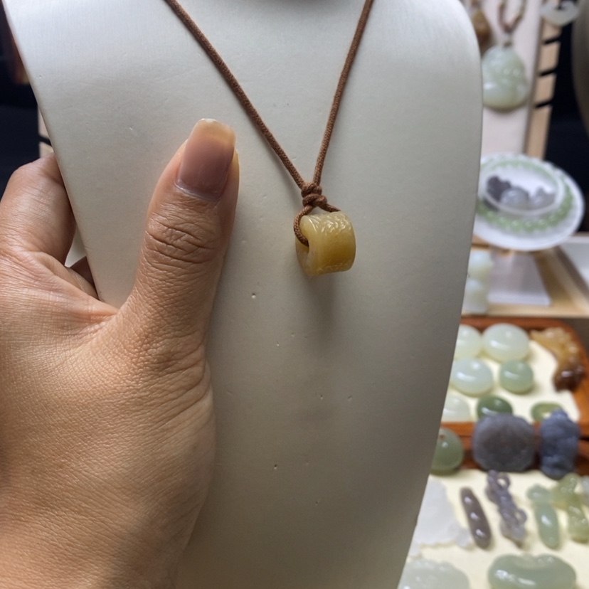 【闪购商品】和田玉颈饰未镶嵌