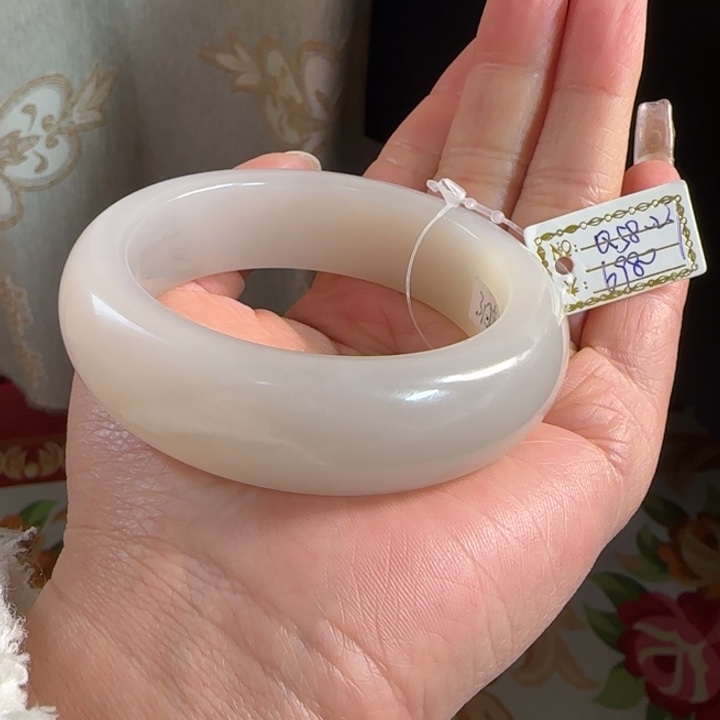 和田玉手镯未镶嵌暖*