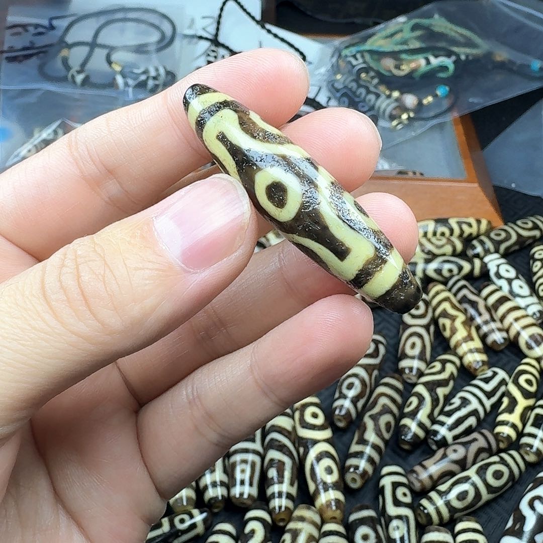 玛瑙/玉髓颈饰未镶嵌晚****豆