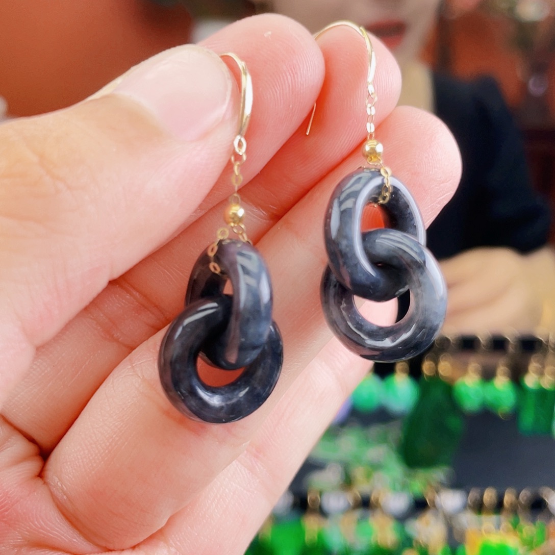 翡翠18K金镶嵌耳饰