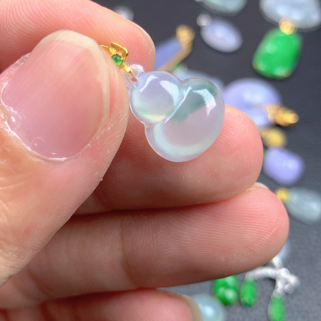 【闪购商品】翡翠18K金镶嵌颈饰翡翠