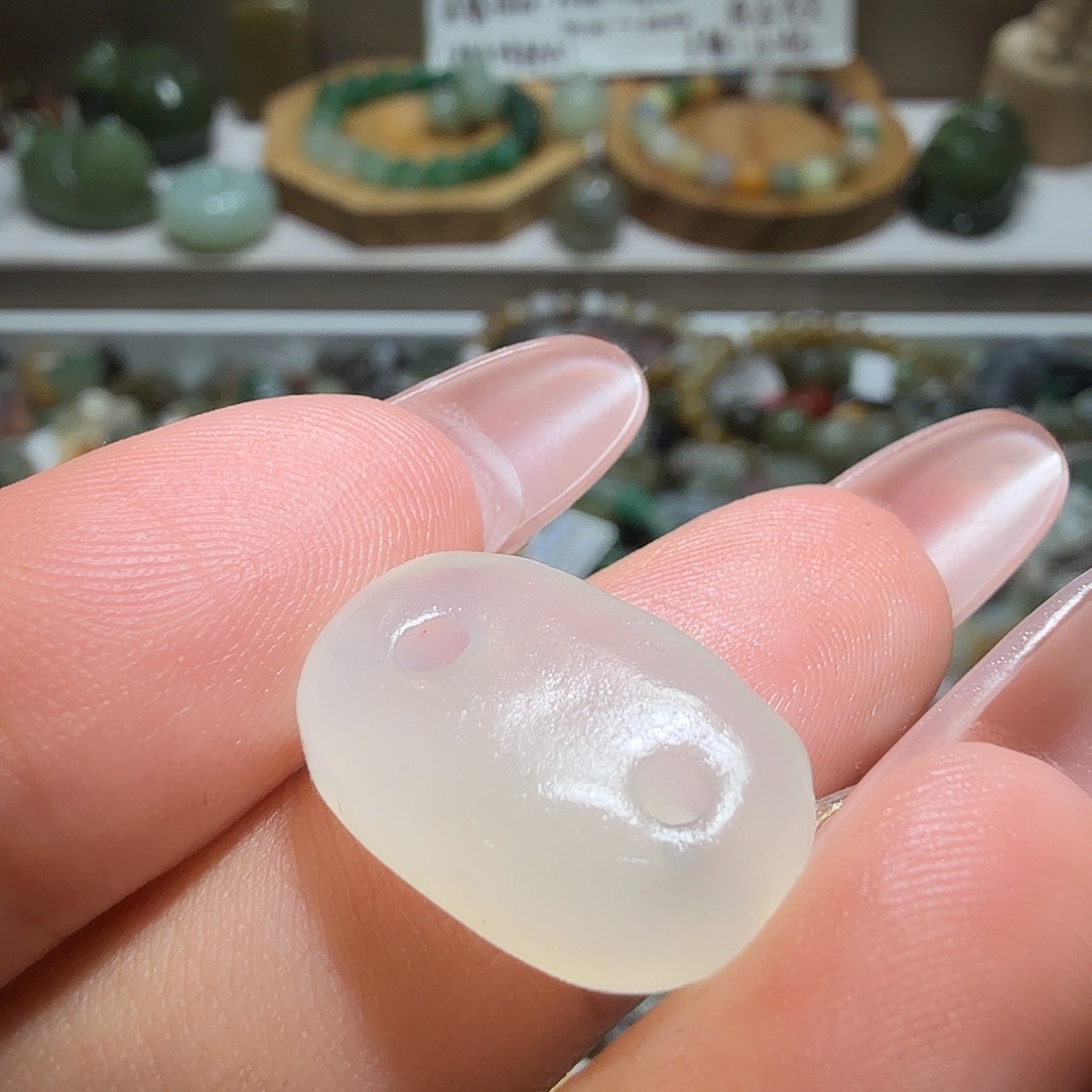 和田玉未镶嵌珠宝奇石