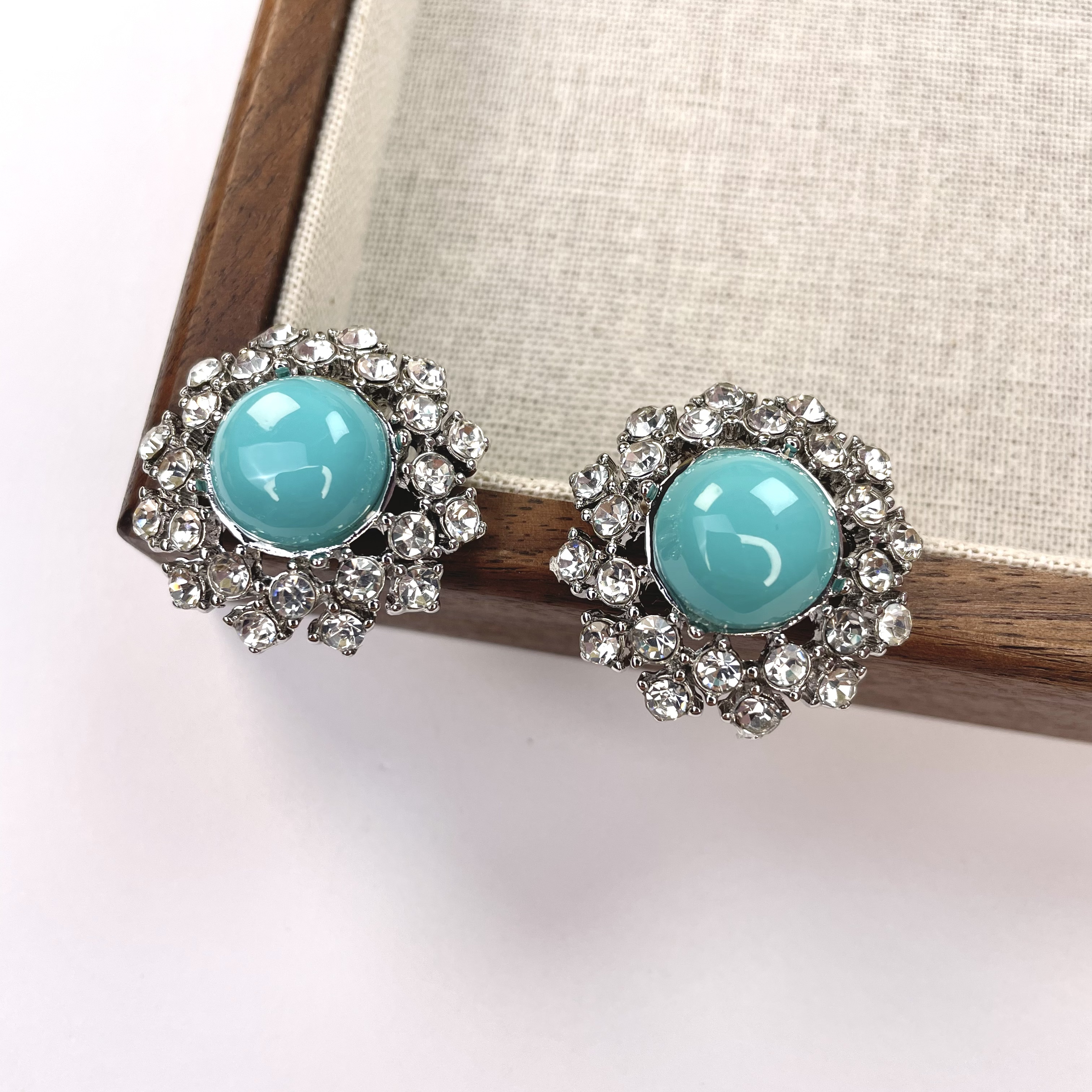 铜合金锆石耳饰 买三送一 1122 气质轻奢复古法式简约优雅耳钉