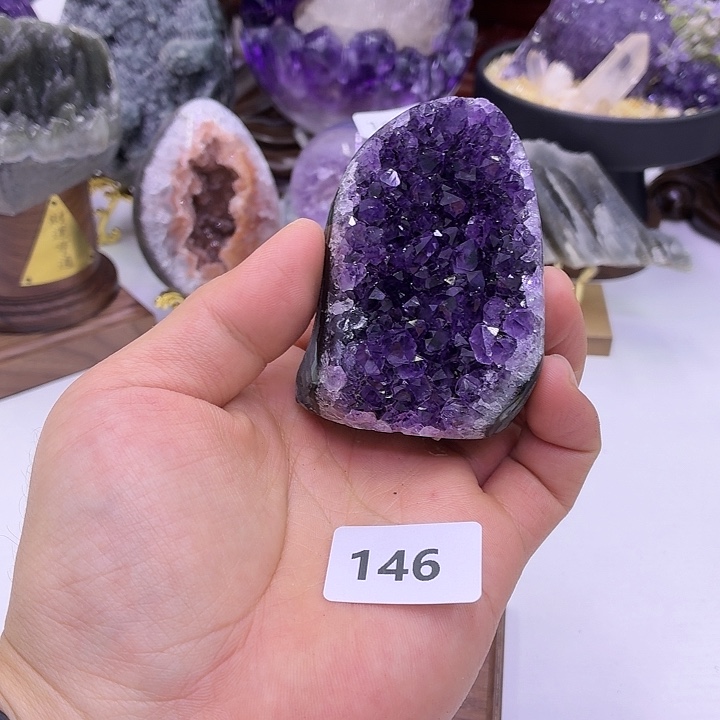 大型摆件（非配饰）紫晶未镶嵌