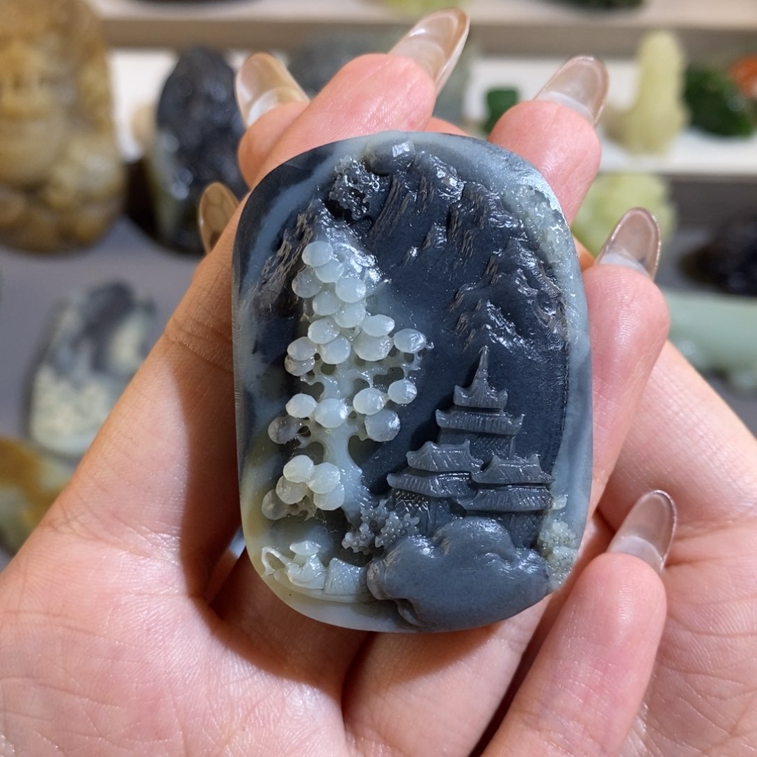 和田玉颈饰未镶嵌莎**卡定制