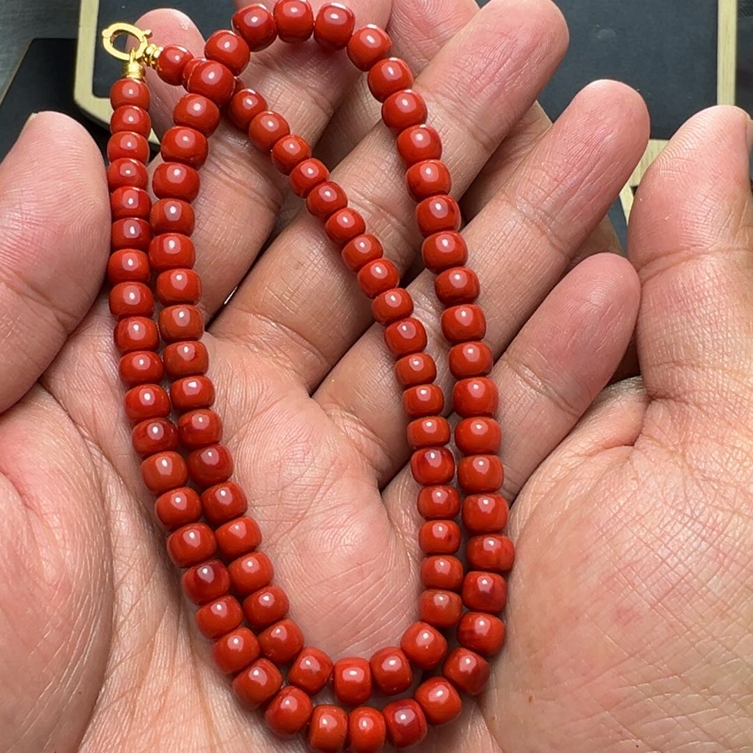 南红玛瑙颈饰未镶嵌?**威