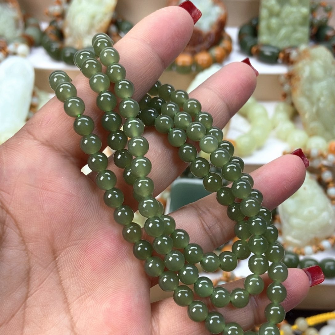 透闪石质玉手链未镶嵌