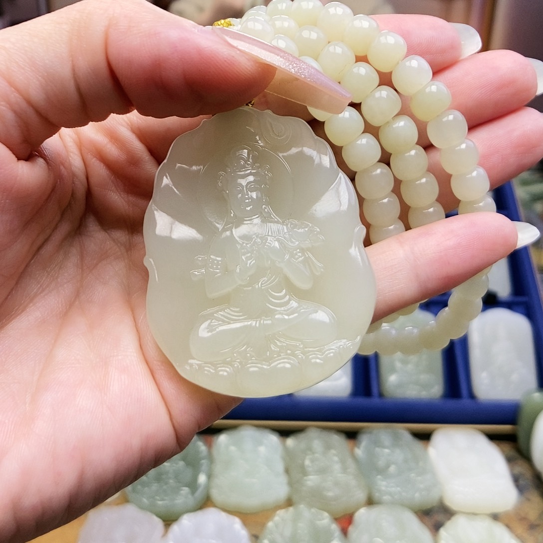 和田玉颈饰未镶嵌用****7