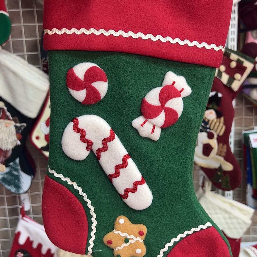 毛绒圣诞袜子立体