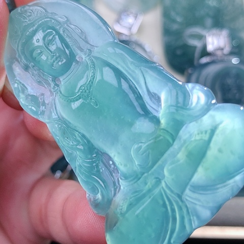 【闪购商品】翡翠颈饰未镶嵌天然翡翠