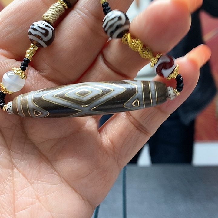 玛瑙/玉髓颈饰合金