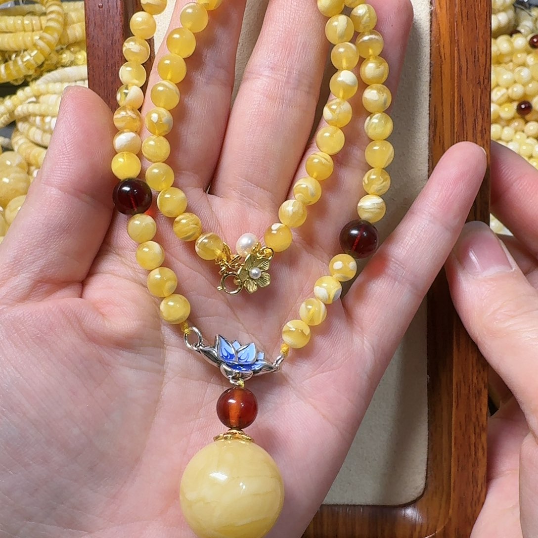 琥珀未镶嵌颈饰白花蜜蜡锁骨链，大珠20m