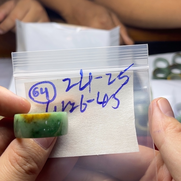 定制翡翠未镶嵌明天