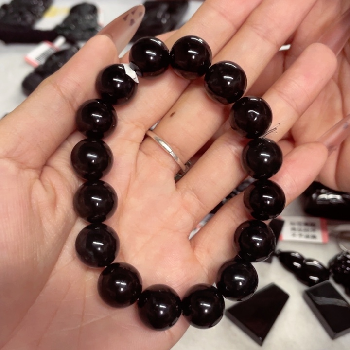 颈饰未镶嵌翡翠叙****堂